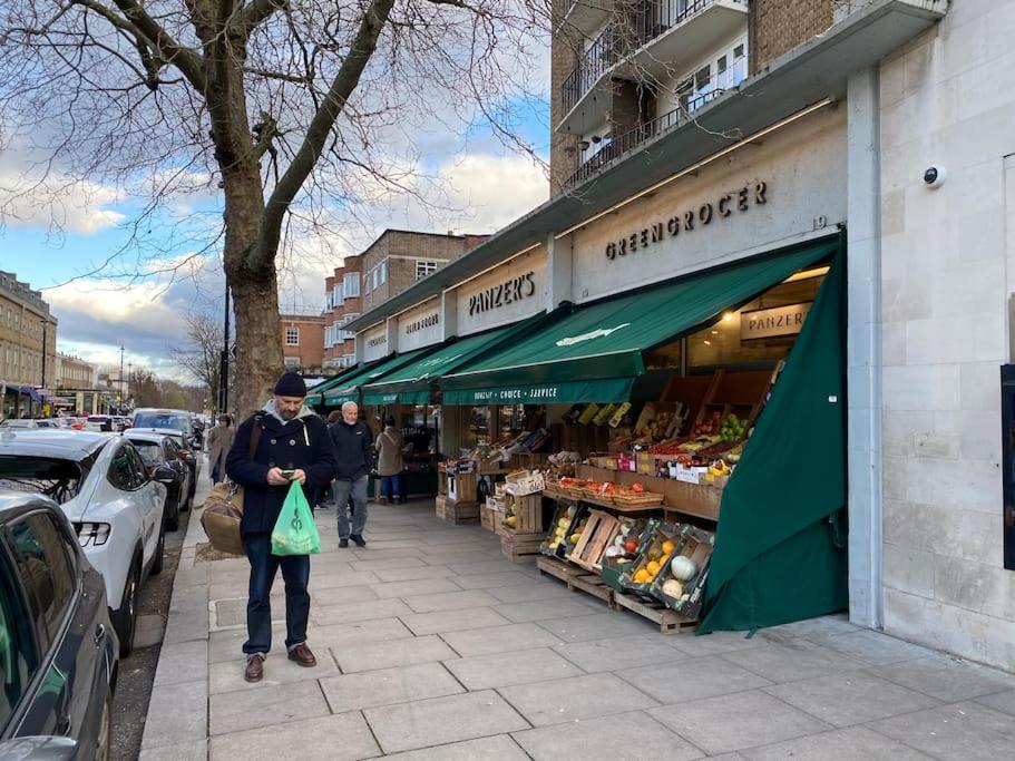 לונדון 2-Br Flat With Style And Comfort In St John'S Wood מראה חיצוני תמונה