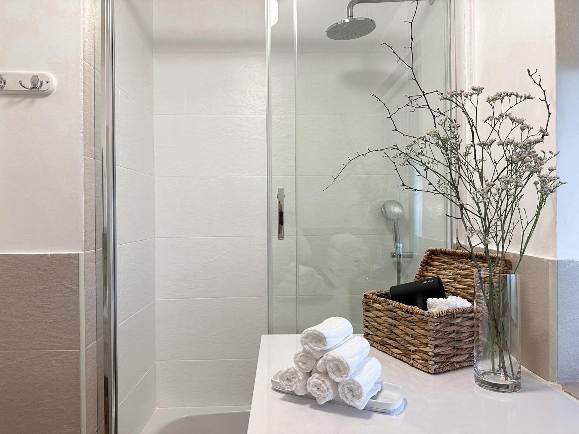 לונדון 2-Br Flat With Style And Comfort In St John'S Wood מראה חיצוני תמונה